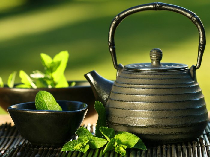 Зеленый чай препятствует ожирению.